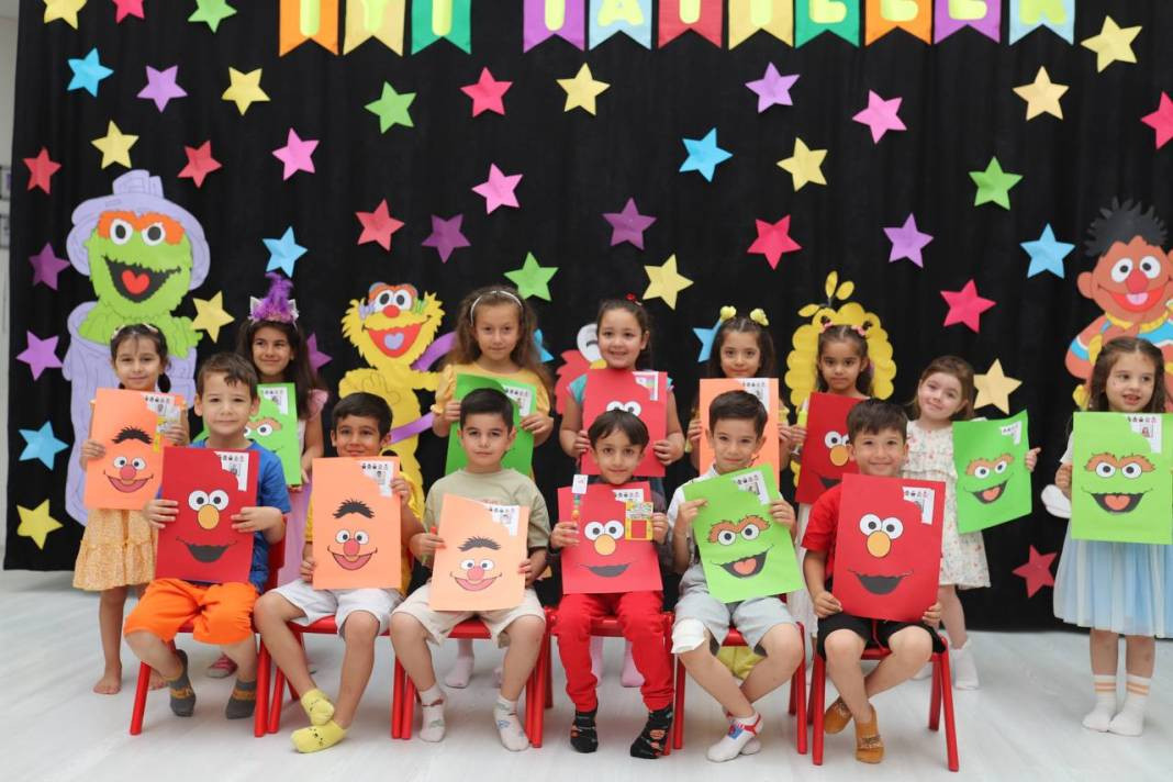 Yaklaşık 19 milyon öğrenci karnesini alarak yaz tatiline girdi - Resim: 18